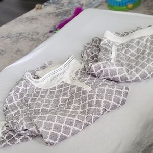 Nautica White and Gray Super Soft  2 Piece Lounge Set